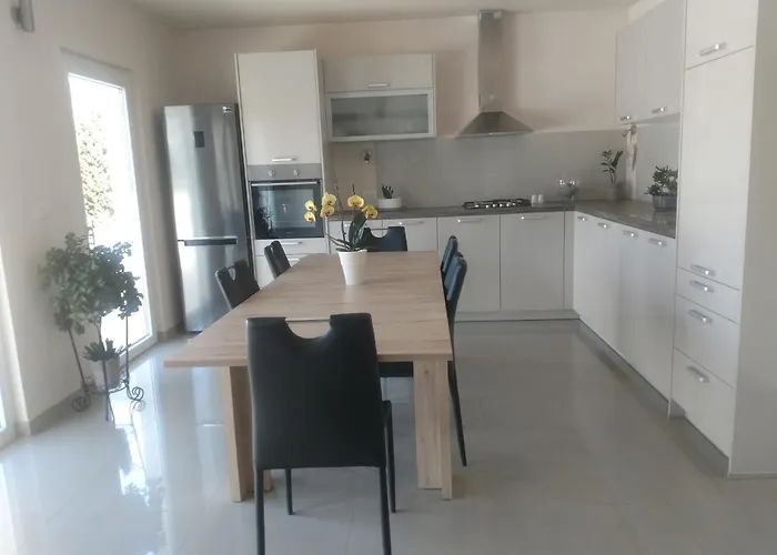 Korkyra Melaina Апартаменты *